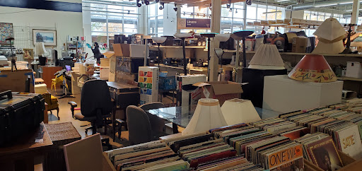 Thrift Store «St. Vincent de Paul», reviews and photos, 575 Rainier Ave N, Renton, WA 98057, USA