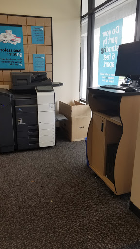 Print Shop «The UPS Store», reviews and photos, 13799 Park Blvd N, Seminole, FL 33776, USA
