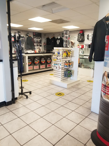 Nissan Dealer «Imperio Nissan of Irvine», reviews and photos, 32 Auto Center Dr, Irvine, CA 92618, USA