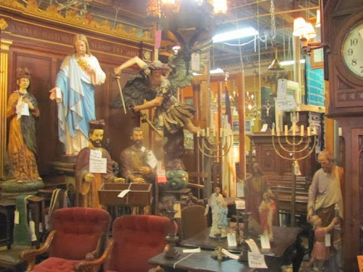 Antique Furniture Store «Lots of Furniture Antiques Warehouse», reviews and photos, 910 N Riverfront Blvd, Dallas, TX 75207, USA