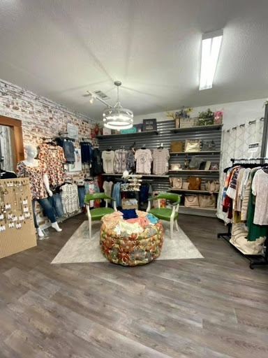 MERLE NORMAN COSMETICS STUDIO