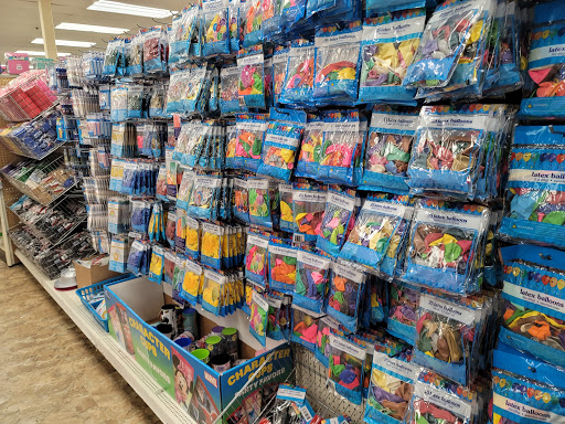 Dollar Store «Dollar Tree», reviews and photos, 2099 Philadelphia Pike, Claymont, DE 19703, USA