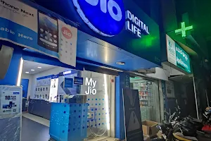 My Jio Store image