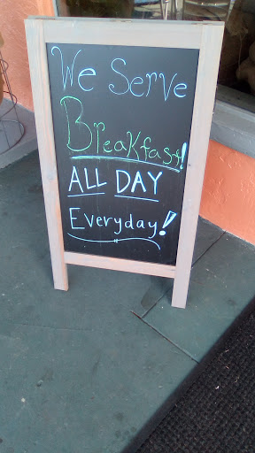 Coffee Shop «Island Roasters Coffee Company», reviews and photos, 394 N Causeway, New Smyrna Beach, FL 32169, USA