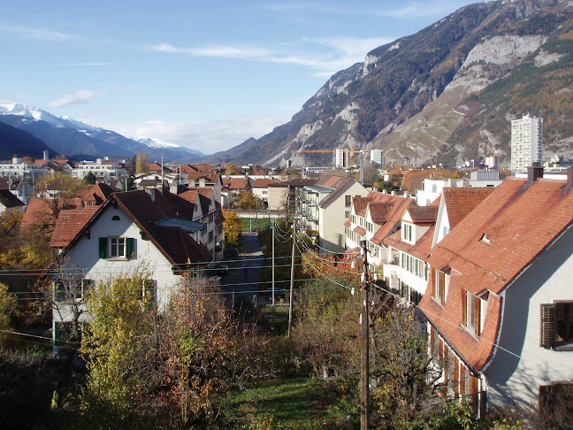 Frau Bea Baier, Guest House, Masanserstrasse 115, 7000 Chur, Schweiz