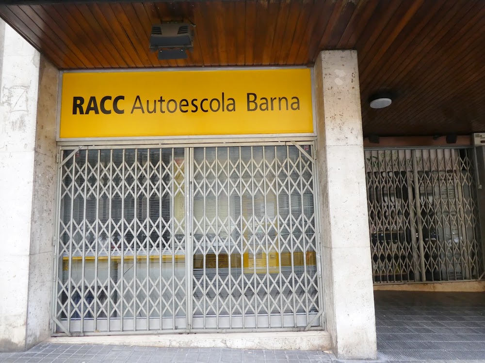 photo de l'auto ecole RACC Autoescola Barcelona Avinguda Tibidabo