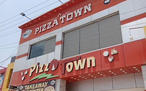 Pizza Town image