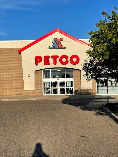 Pet Supply Store «Petco Animal Supplies», reviews and photos, 28400 Dequindre Rd, Warren, MI 48092, USA