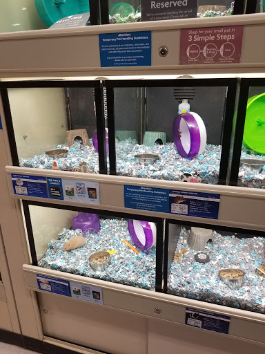 Pet Supply Store «PetSmart», reviews and photos, 842 Dawsonville Hwy, Gainesville, GA 30501, USA