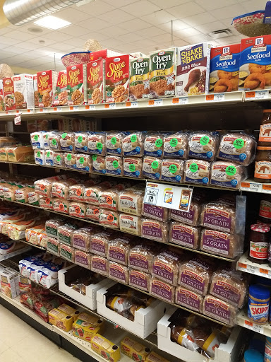 Grocery Store «C-Town Supermarkets», reviews and photos, 272 Maple St, Perth Amboy, NJ 08861, USA