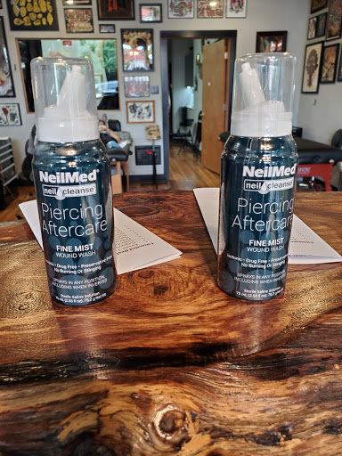 Tattoo Shop «Hopeless Ink Tattoo & Piercing», reviews and photos, 2308 Main St, Vancouver, WA 98660, USA