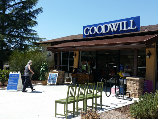 Thrift Store «Goodwill Store & Donation Center», reviews and photos