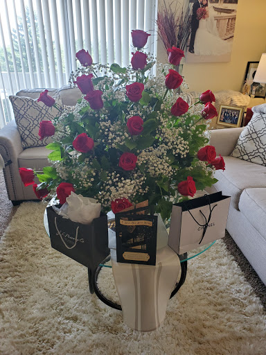 Florist «Flowers For You», reviews and photos, 1101 Washington St, Waukegan, IL 60085, USA