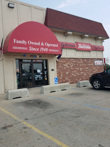 Home Improvement Store «Deronne True Value Hardware», reviews and photos, 18561 E 9 Mile Rd, Eastpointe, MI 48021, USA