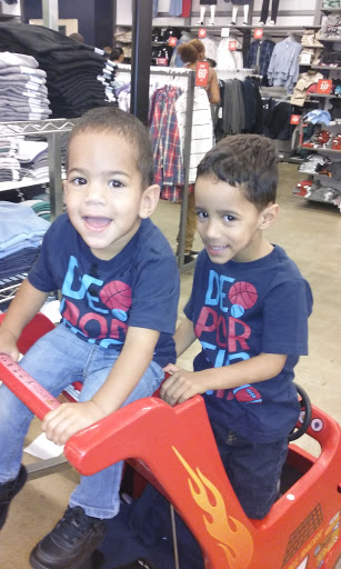 Clothing Store «Old Navy», reviews and photos, 1400 Willowbrook Mall, Wayne, NJ 07470, USA