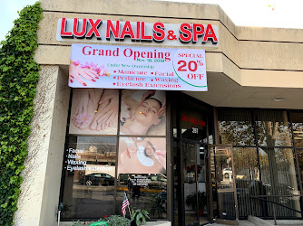 Lux Nails and Spa