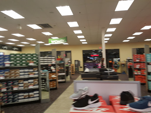 Shoe Store «Shoe Carnival», reviews and photos, 10129 Crossing Way, Denham Springs, LA 70726, USA