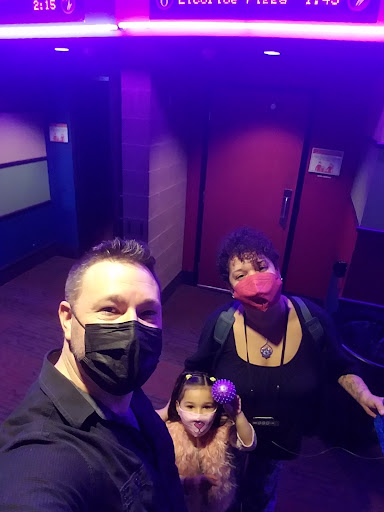 Movie Theater «Regal Cinemas Santiam 11», reviews and photos, 365 Lancaster Dr SE, Salem, OR 97301, USA