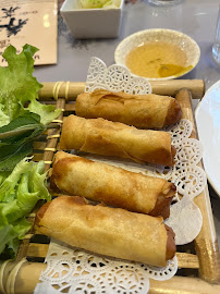 Rouleau de printemps du Restaurant chinois Yummy Noodles 渔米酸菜鱼 川菜 à Paris - n°1
