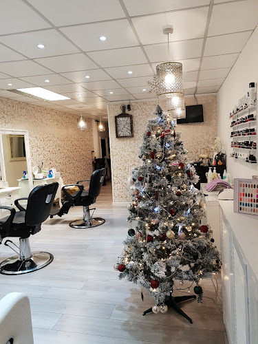 Elegance Hair and Beauty - Leicester