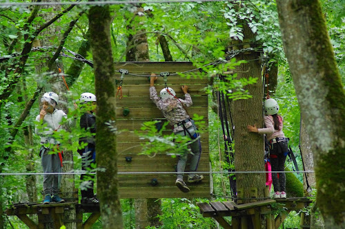 Vertigo Parc -Accrobranche et multi activités à La Jarne