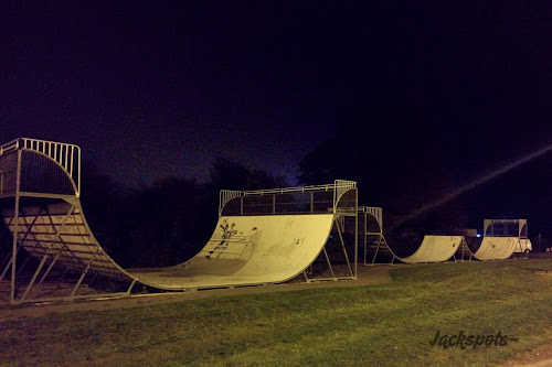 Skatepark de Saint-Amand-Montrond à Saint-Amand-Montrond