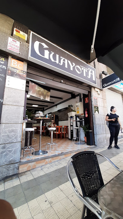 Bar Cafetería Guayota - C. Ramón y Cajal, 11, 38004 Santa Cruz de Tenerife, Spain