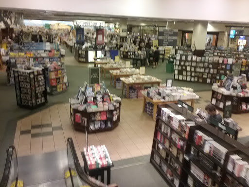 Book Store «Barnes & Noble», reviews and photos, 31325 Pacific Hwy S, Federal Way, WA 98003, USA