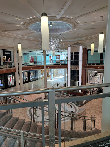 Shopping Mall «Phipps Plaza», reviews and photos, 3500 Peachtree Rd NE, Atlanta, GA 30326, USA