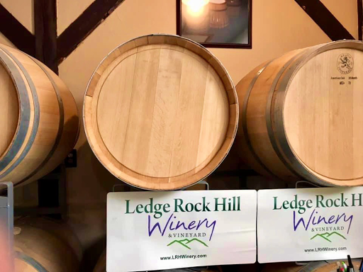 Winery «Ledge Rock Hill Winery, LLC», reviews and photos, 41 Stewart Dam Rd, Corinth, NY 12822, USA
