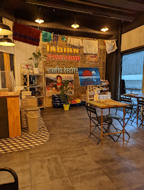 Atmosphère du Restaurant indien Amakari - Street Food Indien restaurant à Maisons-Alfort - n°1