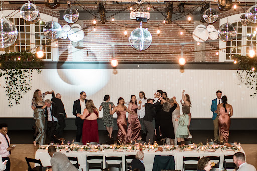 Lighting Store «Hollywood Lights Inc-Portland», reviews and photos, 5251 SE McLoughlin Blvd, Portland, OR 97202, USA