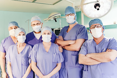 Dr Christophe CHAROUSSET - Chirurgien Orthopédiste à Paris