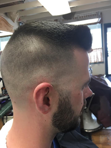 Barber Shop «Gahanna Barber Shop», reviews and photos, 102 Granville St, Columbus, OH 43230, USA