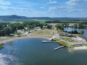 Photo n°2 de Centre Nautique et école de voile à Heudicourt-sous-les-Côtes ()