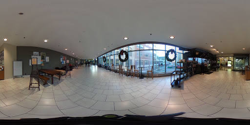 Shopping Mall «The Shops of Grand Avenue», reviews and photos, 275 W Wisconsin Ave, Milwaukee, WI 53203, USA