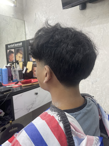 Boyz2Men Barbershop - Barber shop