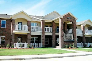 The Links at Rainbow Curve Apartment Community image