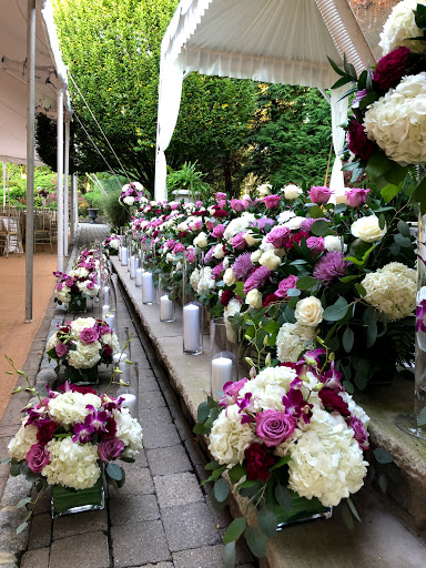 Florist «Ultima Florals», reviews and photos, 81-02 37th Ave, Jackson Heights, NY 11372, USA