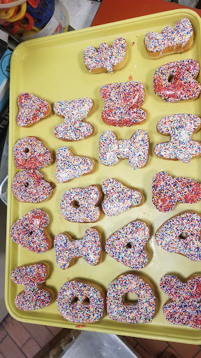 Donut Shop «Paris Donuts», reviews and photos, 230 W Campbell Rd, Richardson, TX 75080, USA