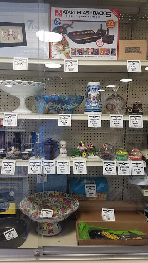 Non-Profit Organization «Goodwill Store», reviews and photos, 570 Saraina Rd, Shelbyville, IN 46176, USA