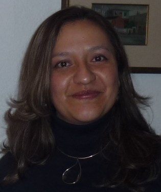 Dra. Cristina Hernández Díaz, Reumatólogo