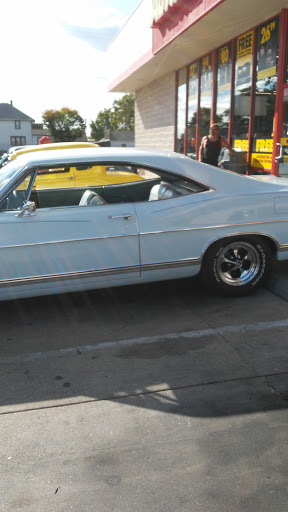 Home Goods Store «American Rental», reviews and photos, 358 W Walnut St, Frankfort, IN 46041, USA