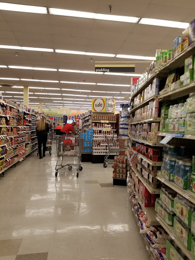 Grocery Store «Winn-Dixie», reviews and photos, 9864 Stringfellow Rd, St James City, FL 33956, USA