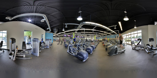 Health Club «Onelife Fitness - Gainesville Express Gym», reviews and photos, 7500 Limestone Dr, Gainesville, VA 20155, USA