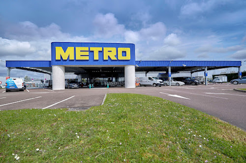 Magasin de gros METRO Chalon-sur-Saône Saint-Marcel