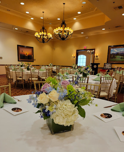 Louis Gardens Florist, 1251 S Beach Blvd q, La Habra, CA 90631, USA, 