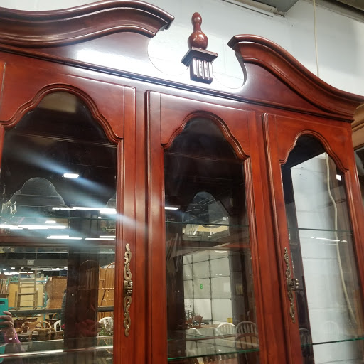 Social Services Organization «Merrimack Valley Habitat for Humanity ReStore», reviews and photos