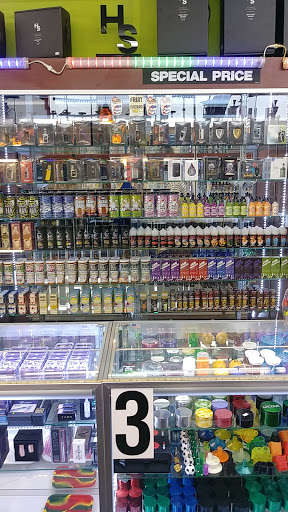 Tobacco Shop «Burien Smoke Shop», reviews and photos, 12822 Ambaum Blvd SW, Burien, WA 98146, USA