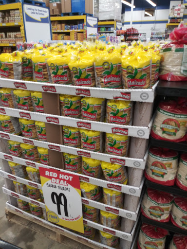 Supermarket «FoodMaxx Visalia», reviews and photos, 1550 N Ben Maddox Way, Visalia, CA 93292, USA